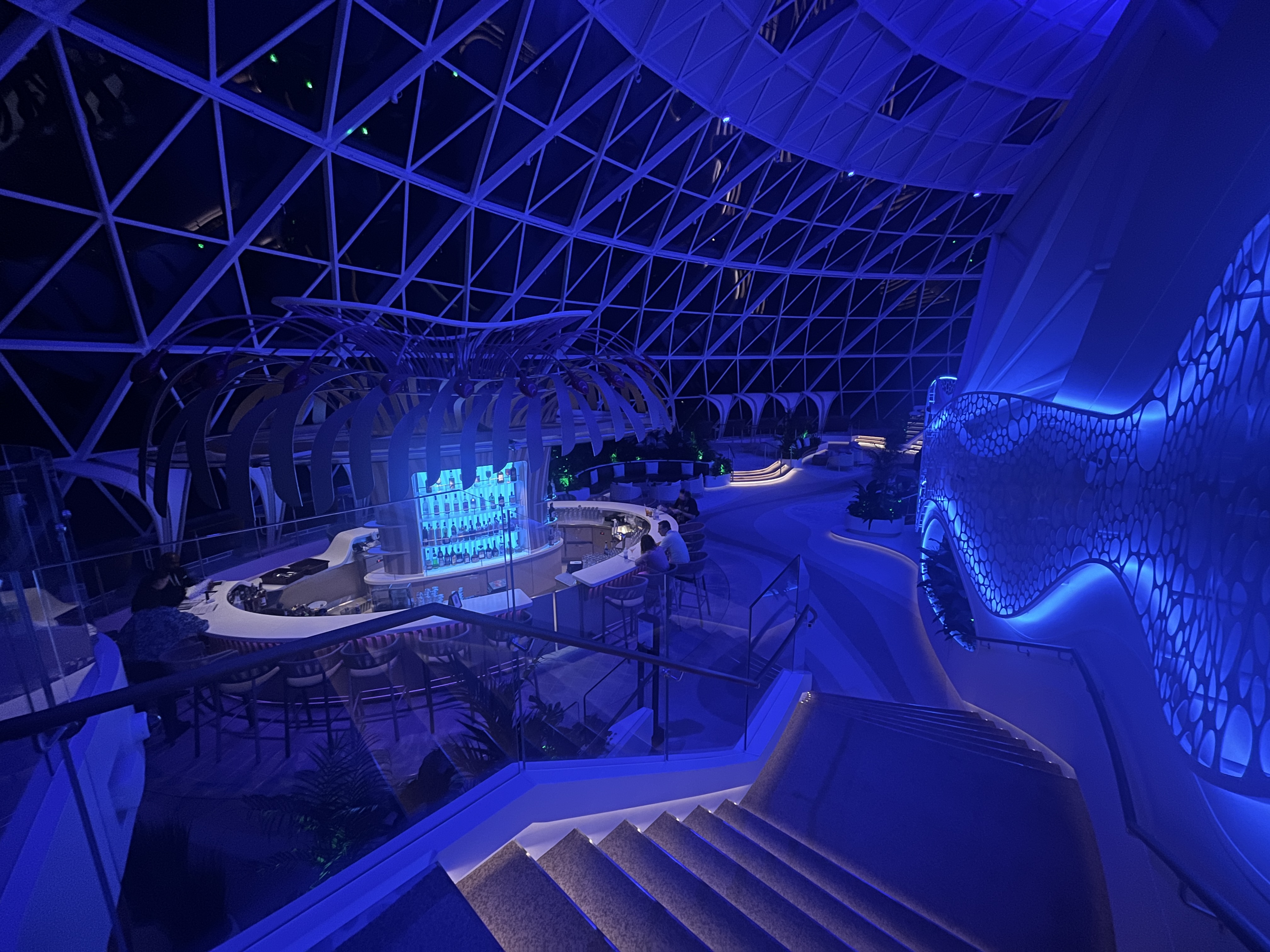 Overlook Bar im AquaDome auf Legend of the Seas